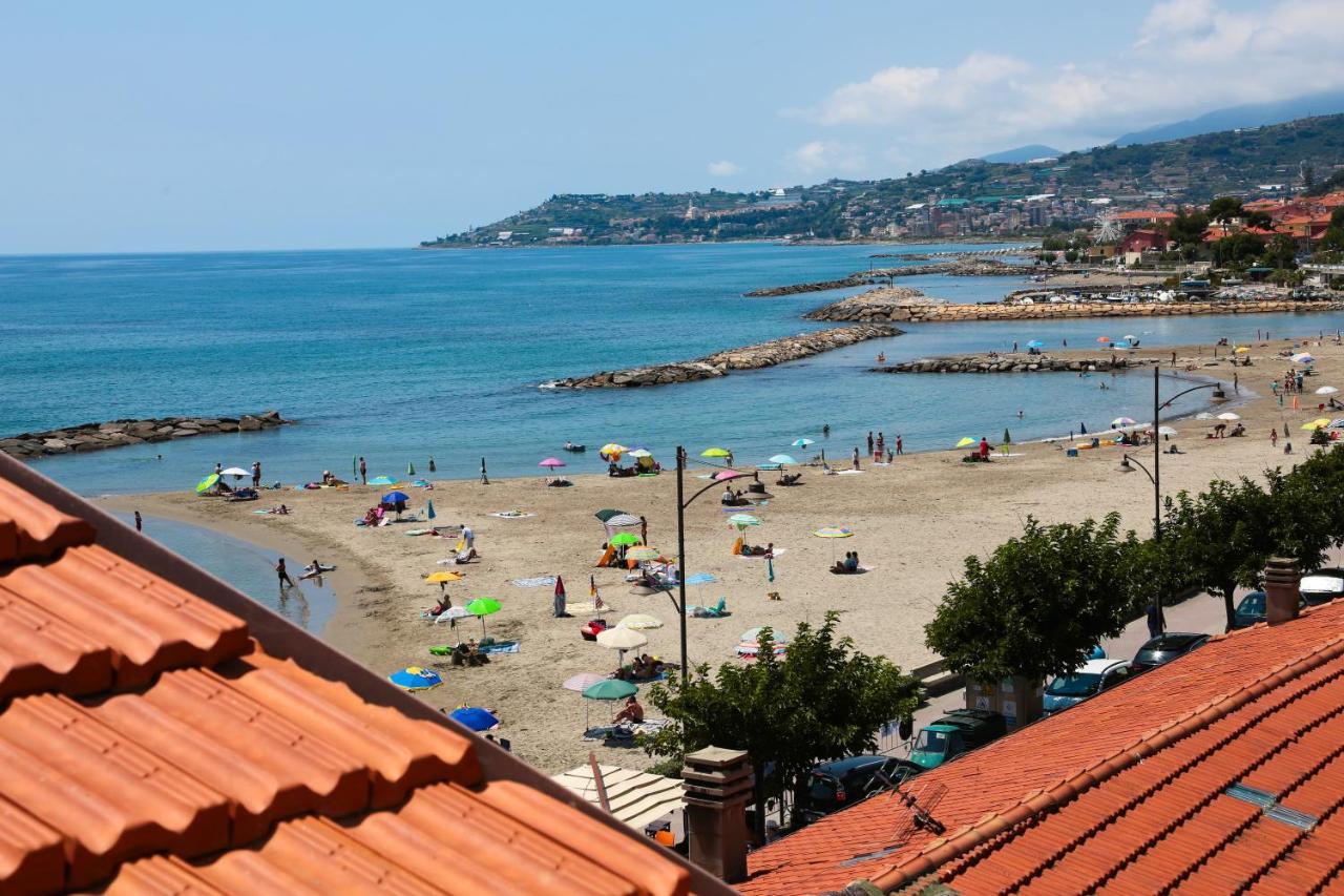 Il Convento Sul Mare Villa Santo Stefano al Mare Exterior photo